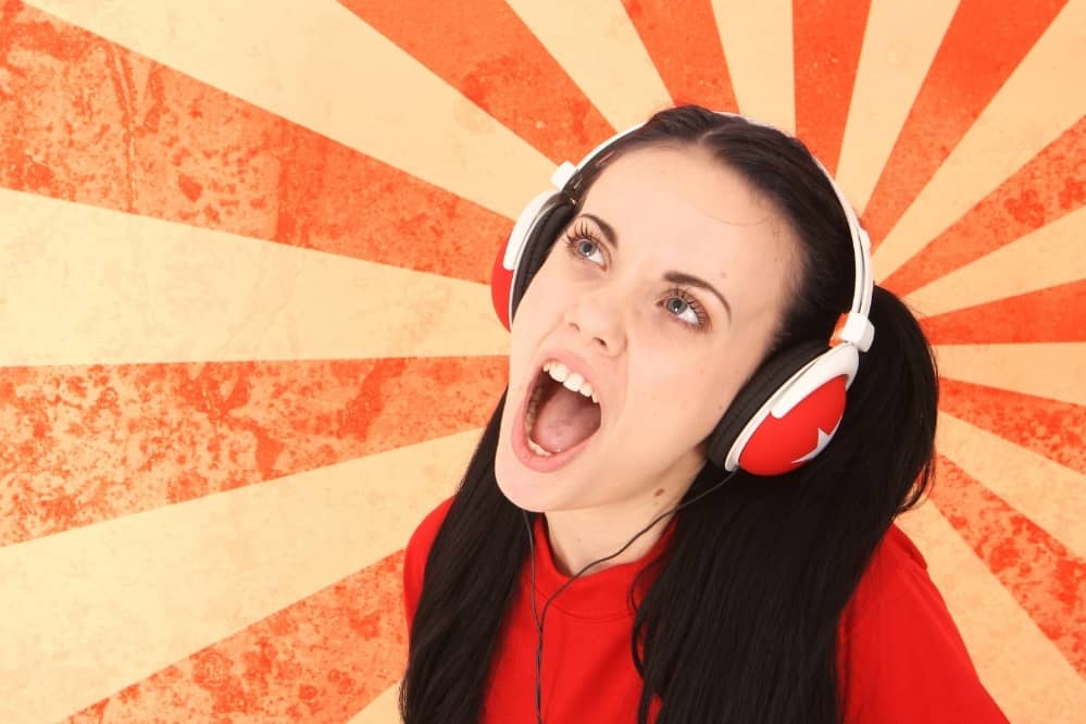 Are Online Singing Courses Worth it?